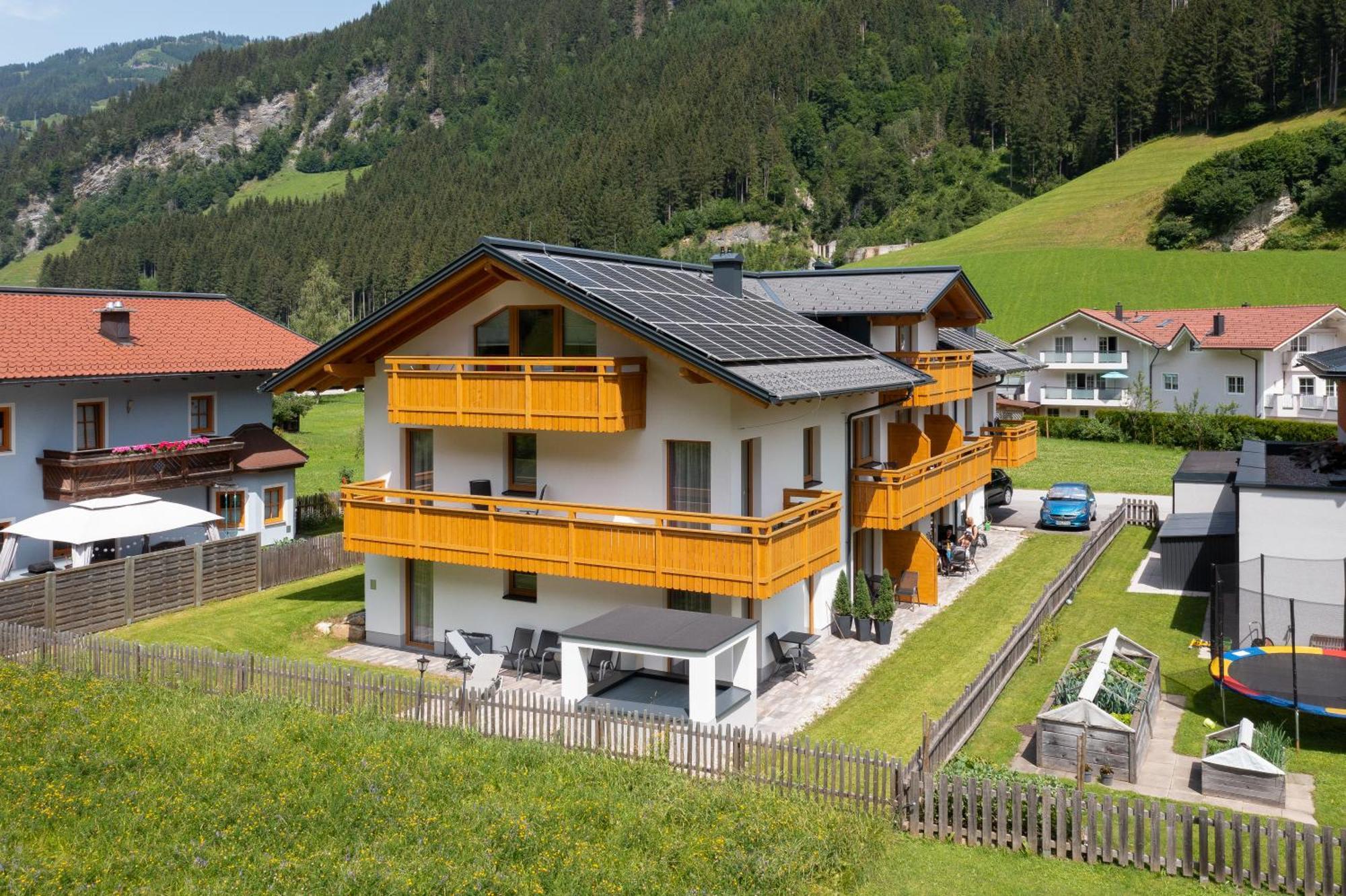 Hotel-Pension Egger Grossarl Buitenkant foto